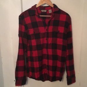 URBAN OUTFITTERS BUFFALO PLAID FLANNEL
